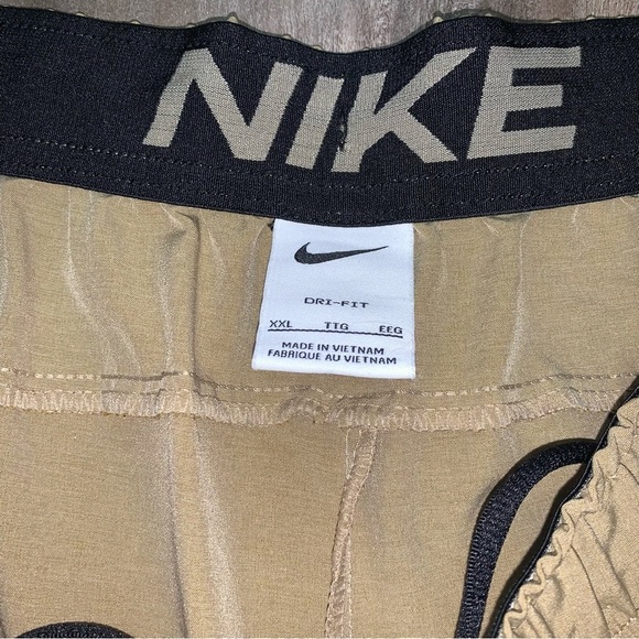 Nike Vintage Athletic Shorts Tan Beige Black Swoosh  Logo Men’s Size 2XL/XXL‎ - Picture 7 of 8